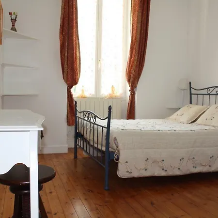 Nocleg ze śniadaniem D'hotes Les Pat's